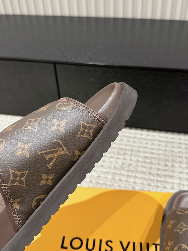 Louis Vuitton Slippers